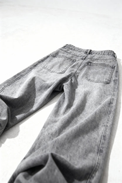 SIGNATURE CURVED DENIM