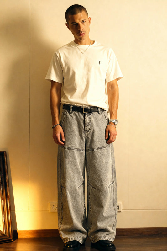 SIGNATURE CURVED DENIM